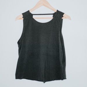 BEYOND YOGA black cropped tank